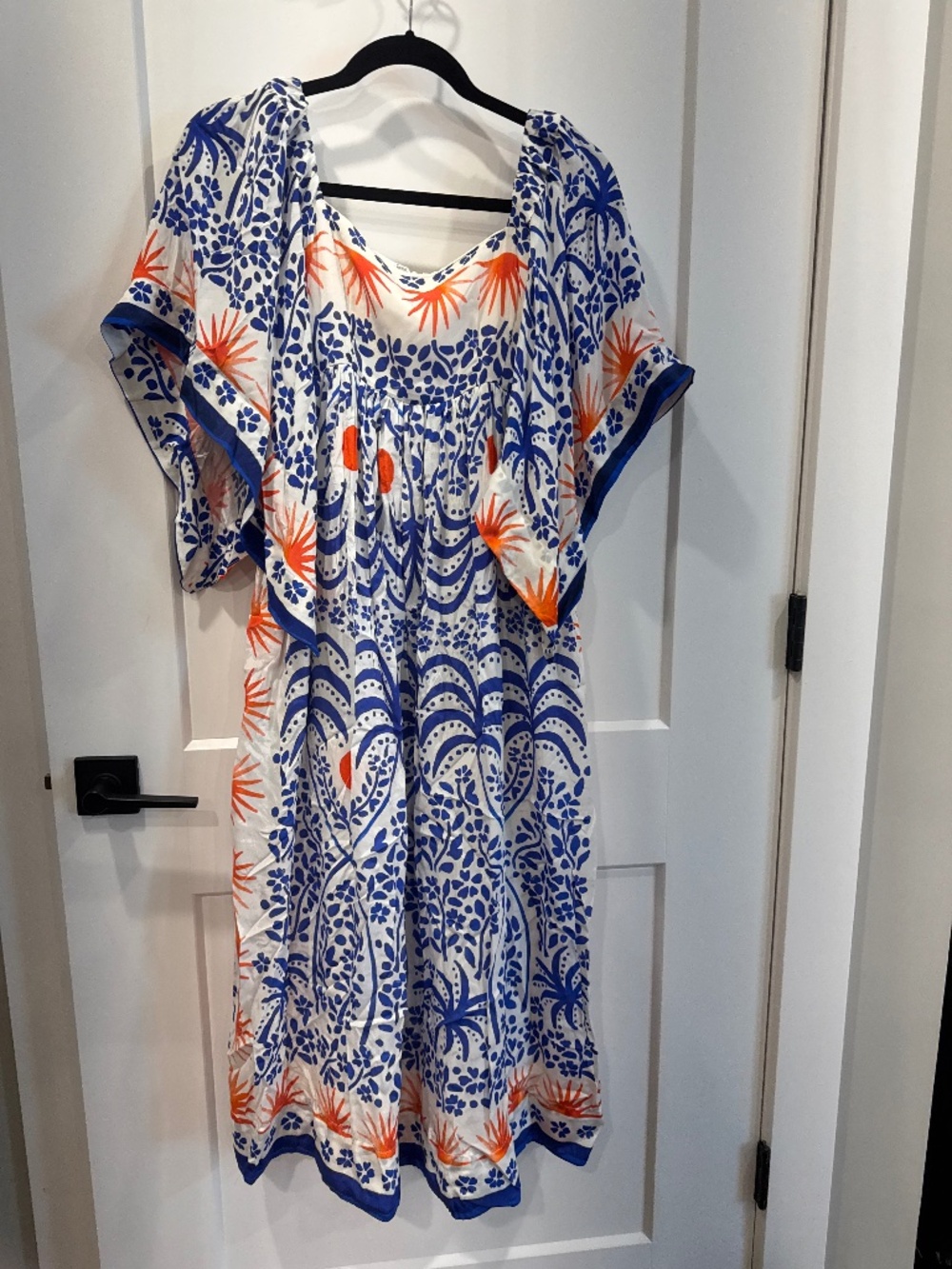 NWT $130 XS